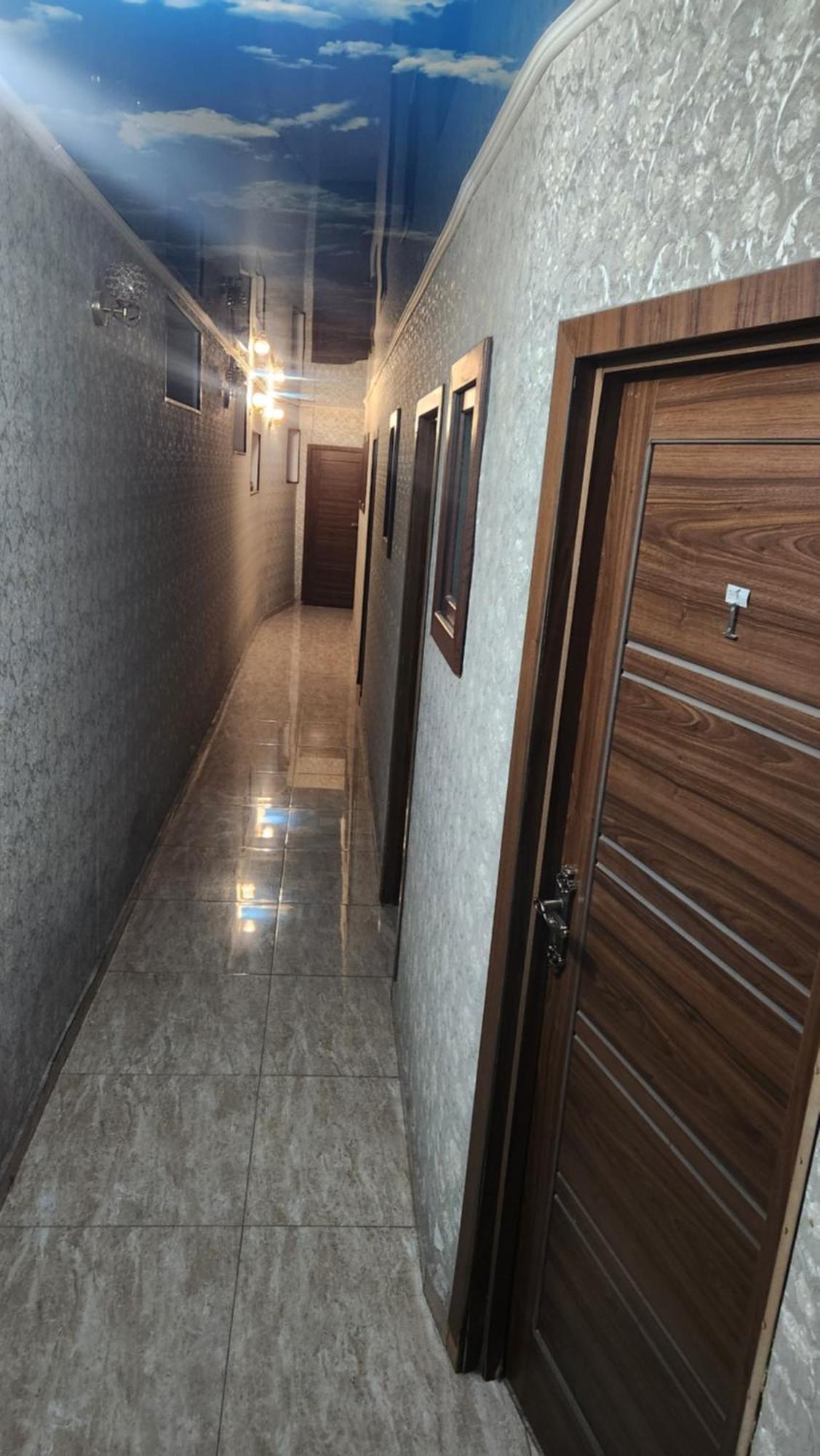 Hotel ,,Mega" Tiflis Exterior foto